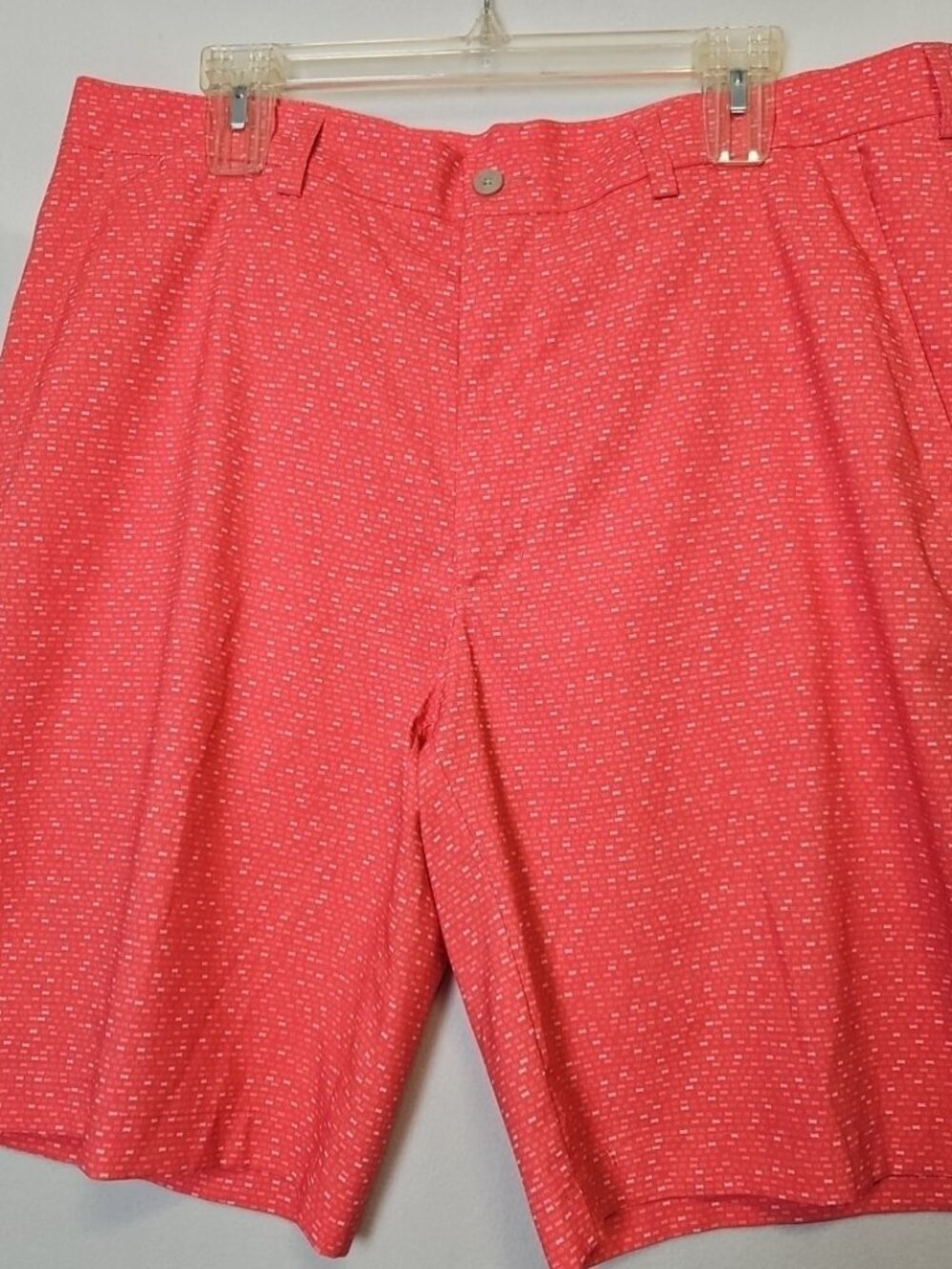 PGA Tour Performance Golf Shorts Mens Sz 36 Pink Coral Comfort Stretch Inseam 10